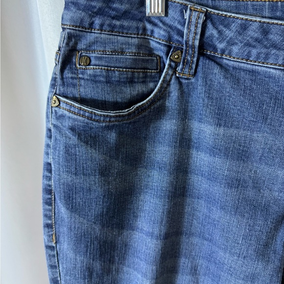 Kut From The Kloth Katy Boyfriend Medium Wash Jeans 11” Rise 29” Inseam size 14W - Picture 4 of 15